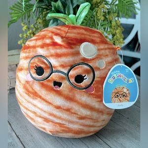 NWT- RARE COLLECTIBLE SQUISHMALLOW JUDY THE TANGERINE 8”